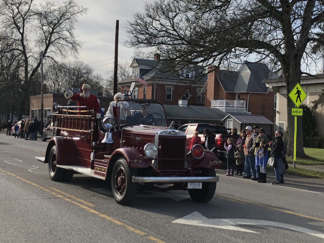 Santa Makes Falconer Appearance News, Sports, Jobs Post Journal